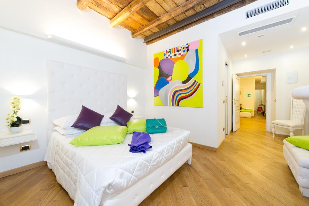 ローマ ドムス スパーニャ カポ レ カーセ Bed & Breakfast エクステリア 写真